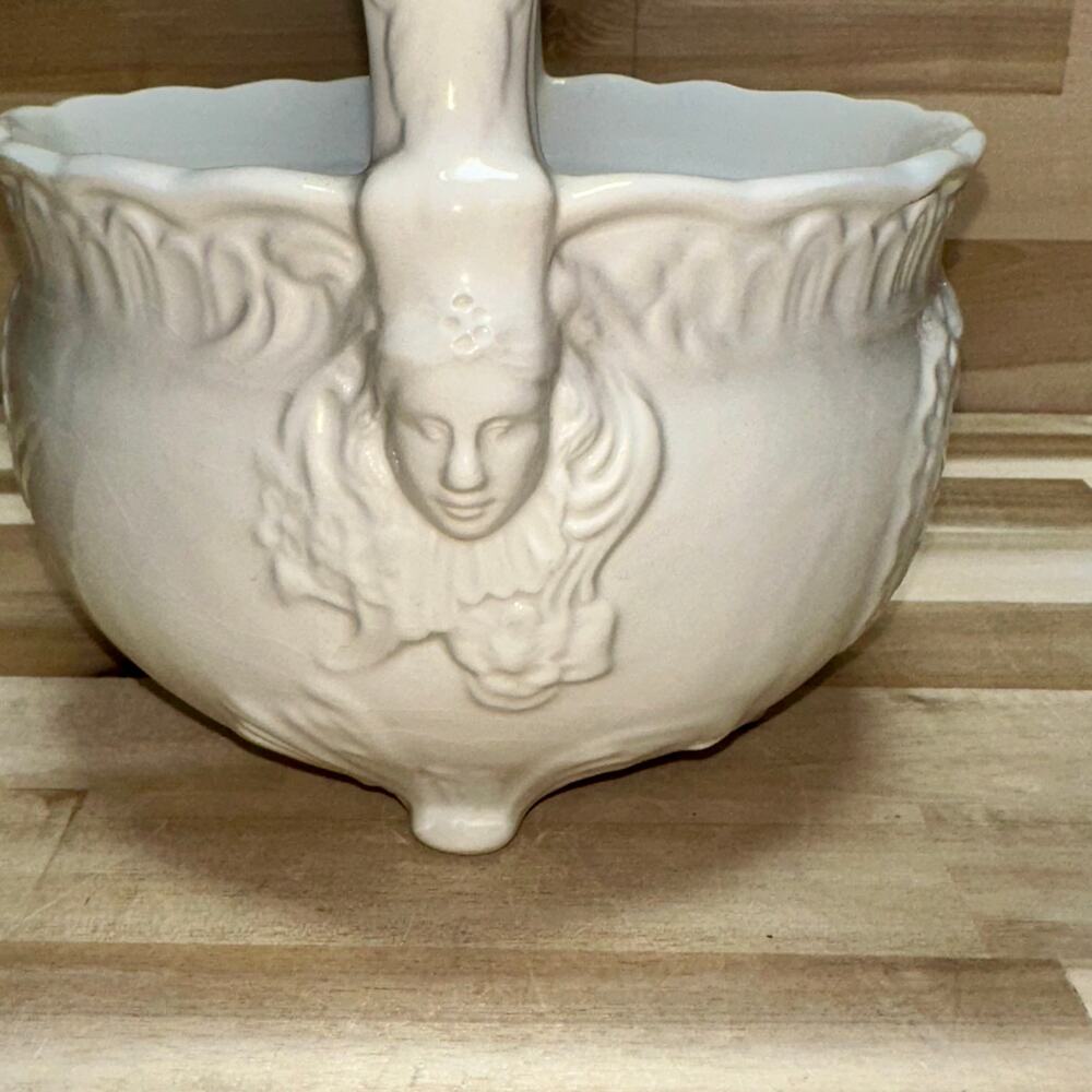 Este Italy White Majolica Ceramic Basket Cherub Putti Made in Italy‎ vintage - Picture 7 of 14